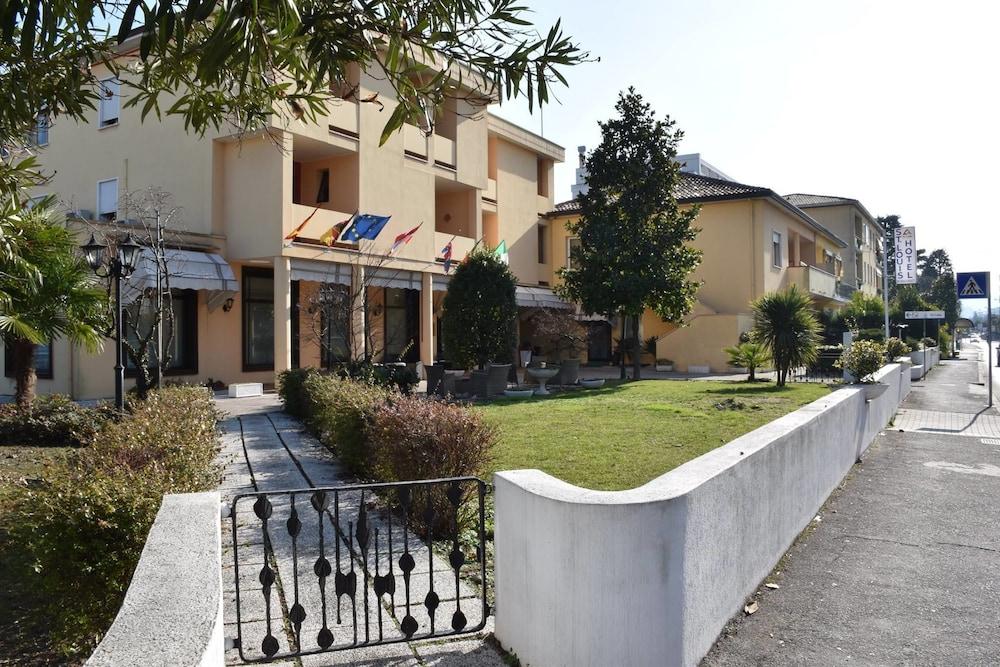 St. Louis Hotel Abano Terme Ngoại thất bức ảnh
